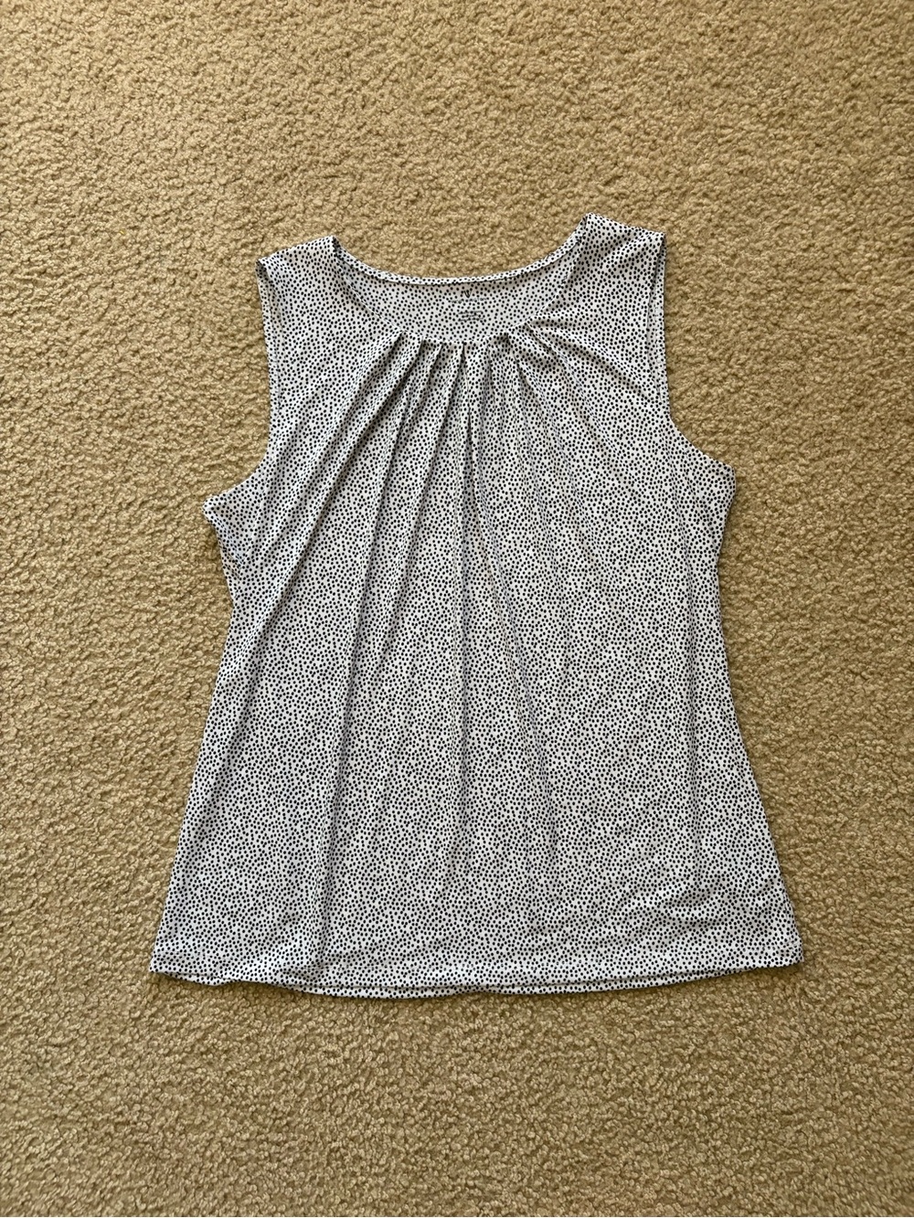 Worthington Sleeveless Black and White Dot Pleated Women's Top
